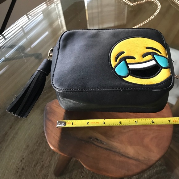 Olivia Miller crossbody bag LOL - Picture 3 of 8